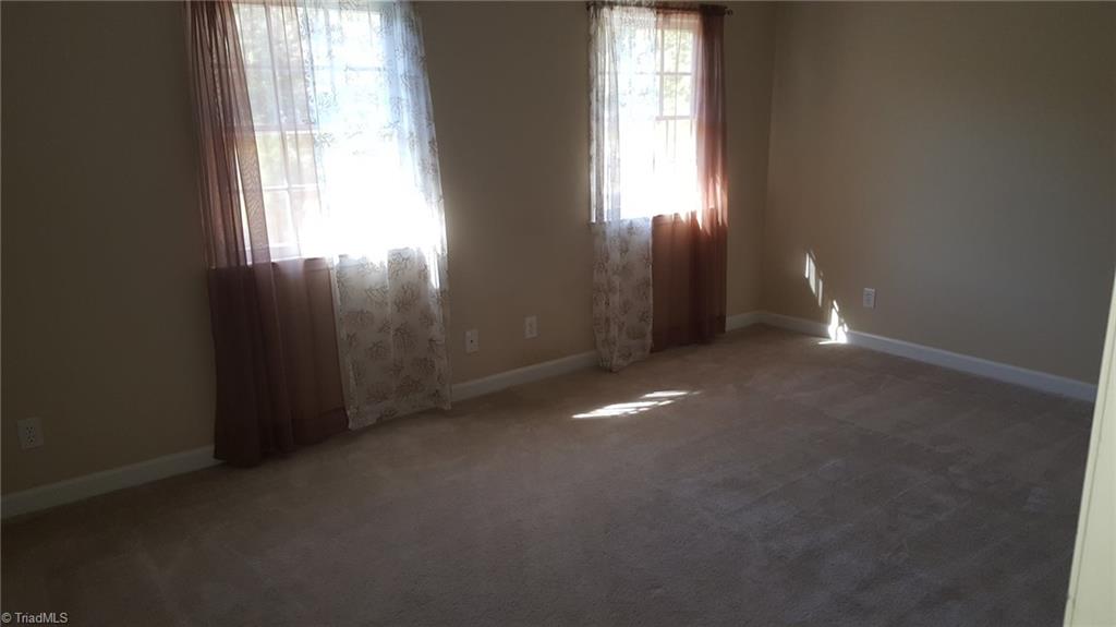 104 Burrows Road Jamestown, NC 27282 - Photo 14 of 23 Gallery Image 14