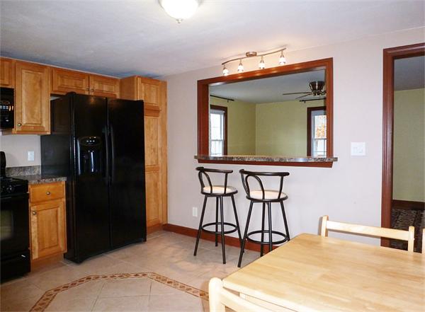 256 Edendale Street Springfield, MA 01104 - Photo 5 of 25