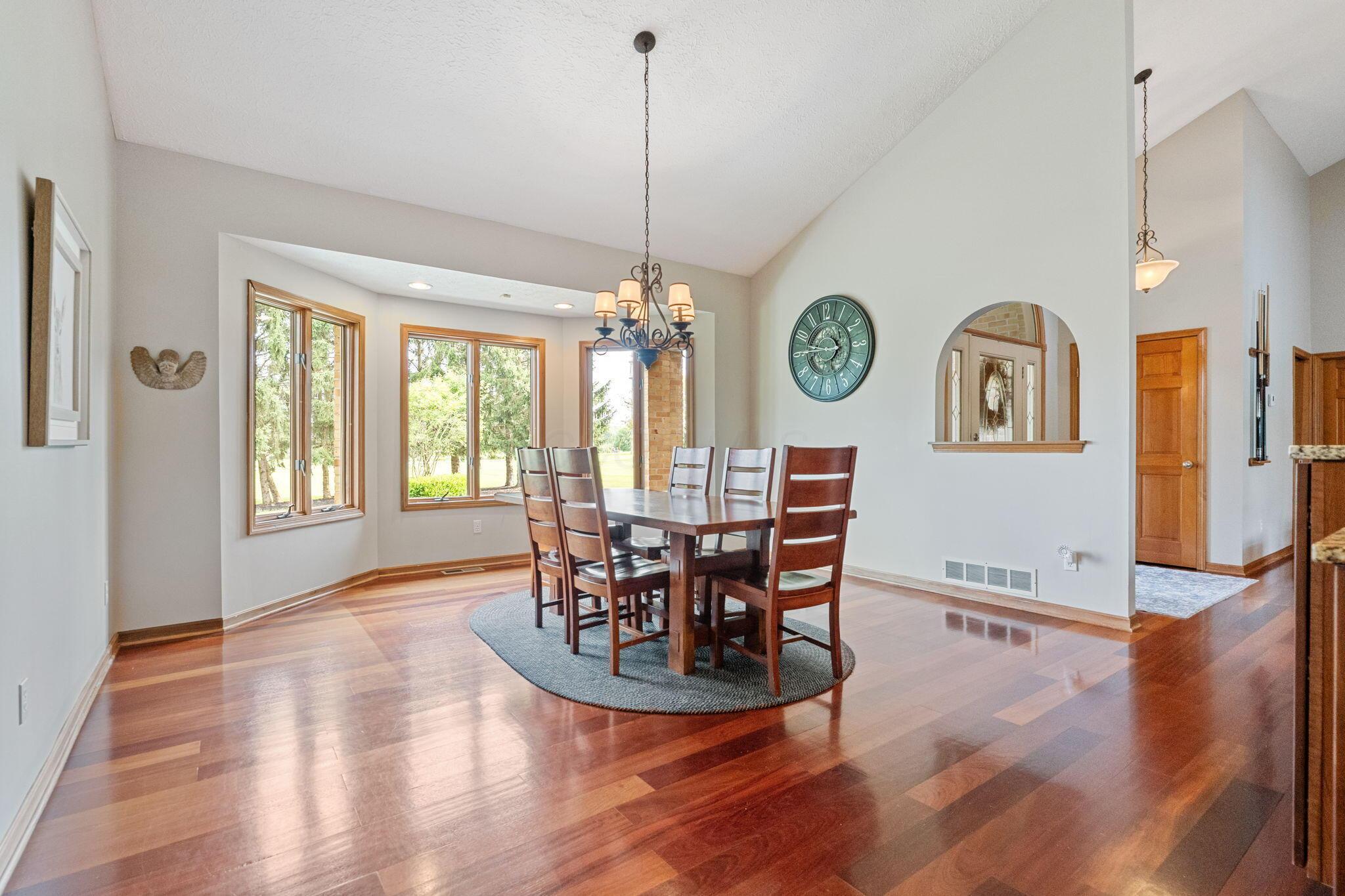 12907 Woodtown Road Galena, OH 43021 - Photo 18 of 117 Eating Space