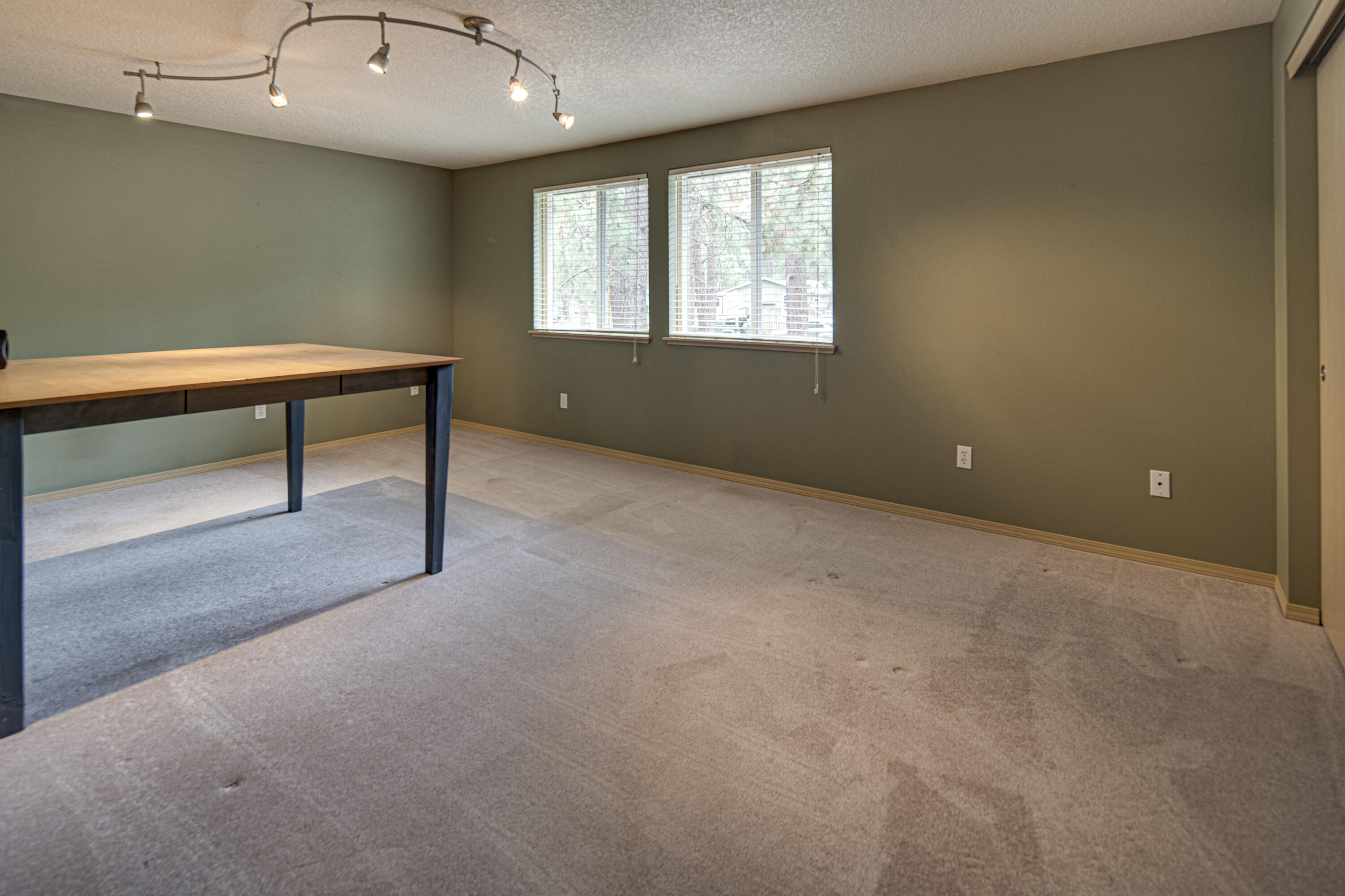 18902 Choctaw Road Bend, OR 97702 - Photo 24 of 38 2nd Bedroom Or Flex Room