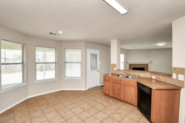 $2,100 | 5618 Gibralter Place, Richmond, TX 77407