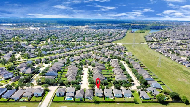 $2,100 | 5618 Gibralter Place, Richmond, TX 77407