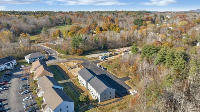 $279,000 | 2 Cape Coral Way, Unit D, Rochester, NH 03867