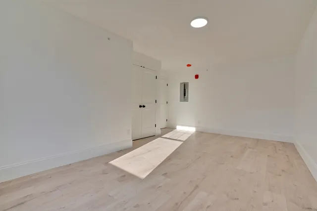 $279,000 | 2 Cape Coral Way, Unit D, Rochester, NH 03867