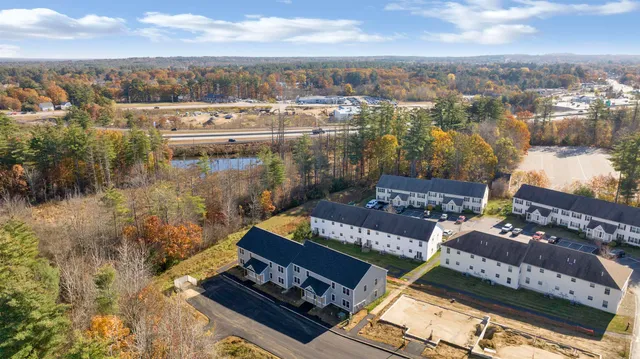 $279,000 | 2 Cape Coral Way, Unit D, Rochester, NH 03867