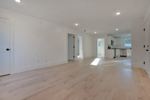 $279,000 | 2 Cape Coral Way, Unit D, Rochester, NH 03867