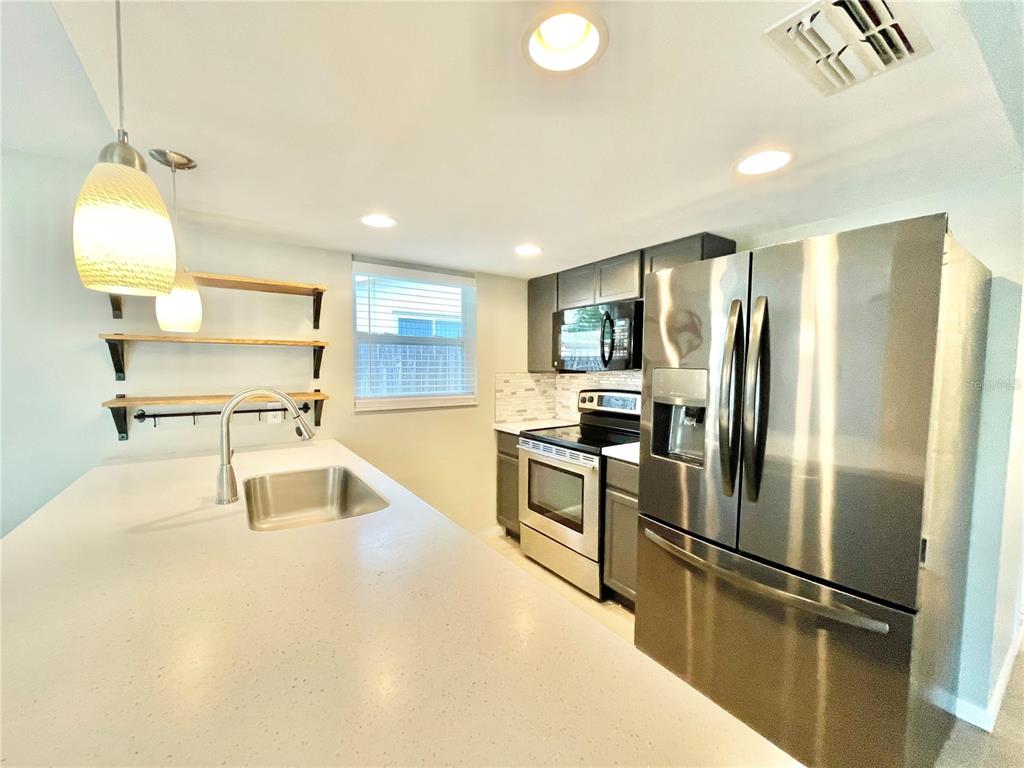 9011 Ledgestone Lane Port Richey, FL 34668 - Photo 15 of 36