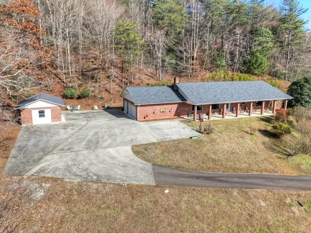 $465,000 | 45 Sulpher Lane, Andrews, NC 28901
