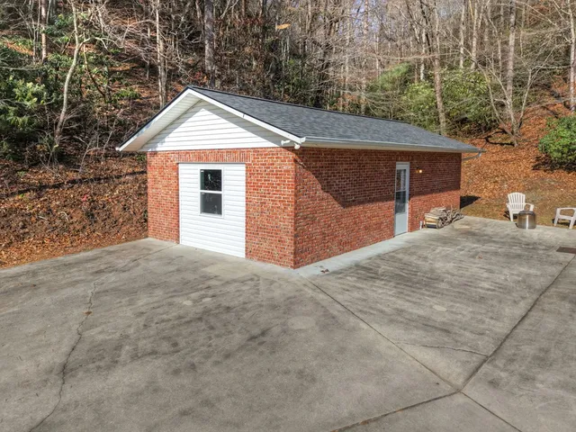$465,000 | 45 Sulpher Lane, Andrews, NC 28901