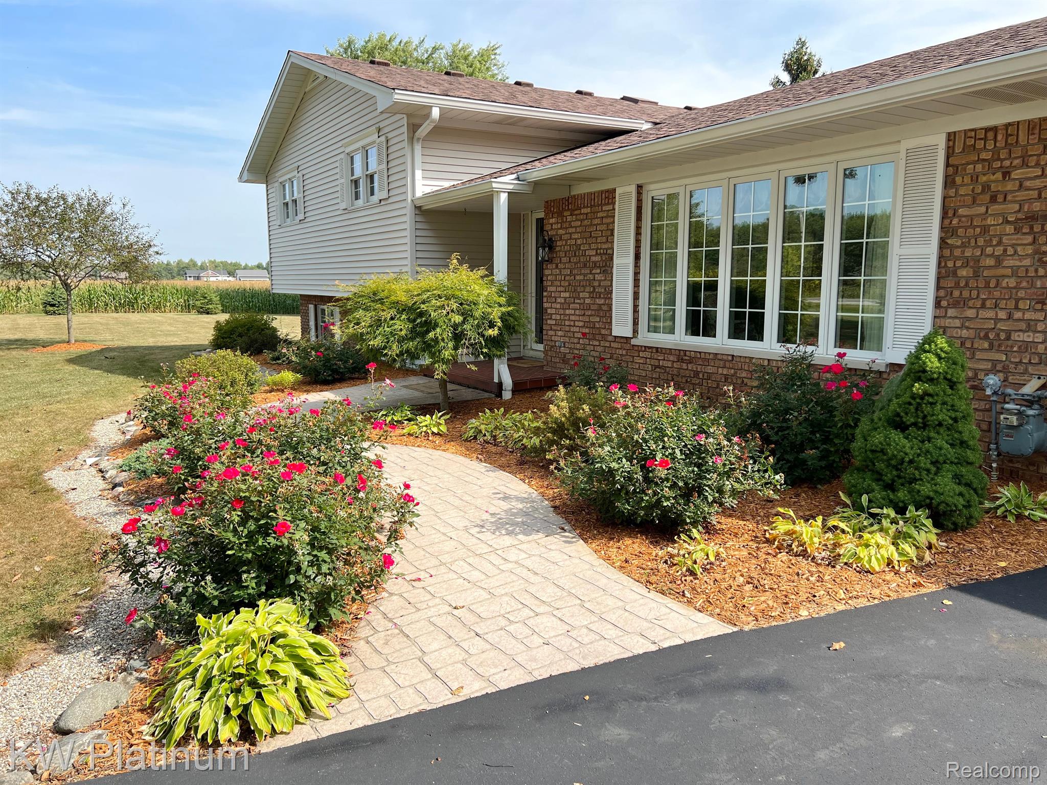 2711 Wadhams Road St. Clair, MI 48079 - Photo 7 of 95 Gallery Image 7