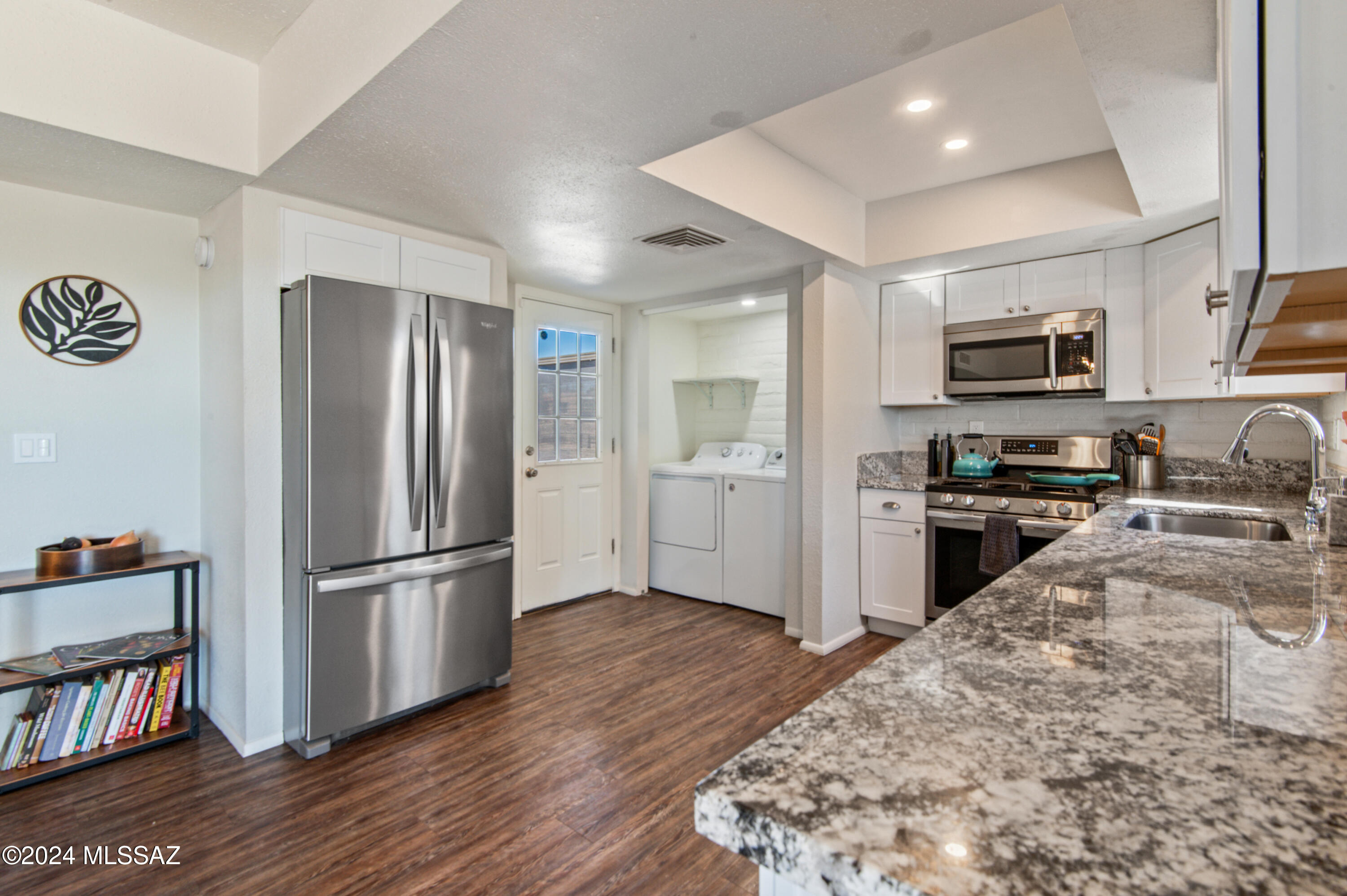 9570 East Stella Road Tucson, AZ 85730 - Photo 10 of 39