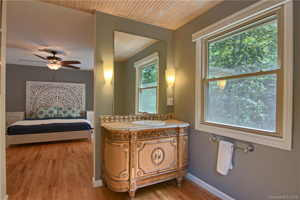 1227 Old Fort Road Fairview, NC 28730 - Photo 19 of 35 Gallery Image 19