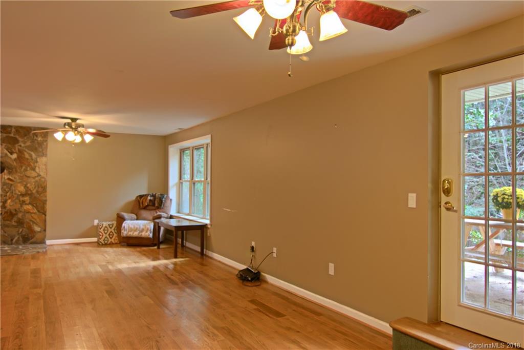 1227 Old Fort Road Fairview, NC 28730 - Photo 27 of 35 Gallery Image 27