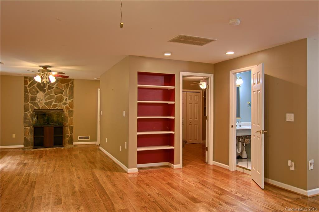 1227 Old Fort Road Fairview, NC 28730 - Photo 30 of 35 Gallery Image 30