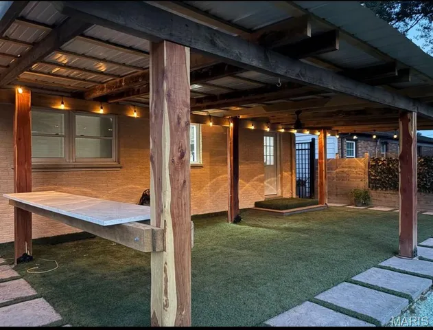 $2,000 | 9445 Palomino Drive, St. Louis, MO 63123