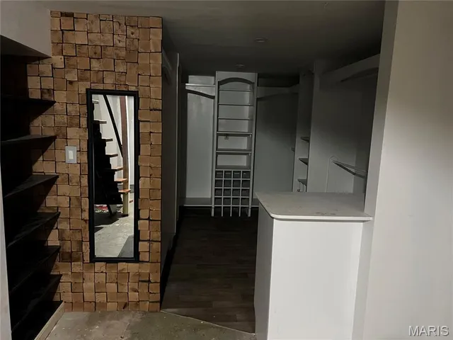 $2,000 | 9445 Palomino Drive, St. Louis, MO 63123