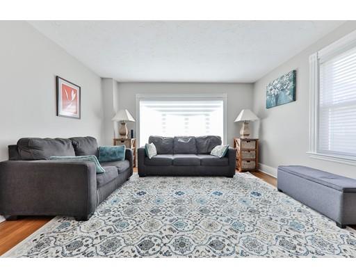 18 Lyman Road Milton, MA 02186 - Photo 3 of 20 Gallery Image 3