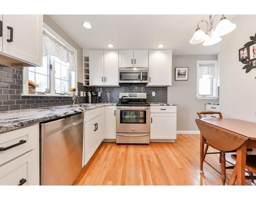 18 Lyman Road Milton, MA 02186 - Photo 9 of 20 Gallery Image 9