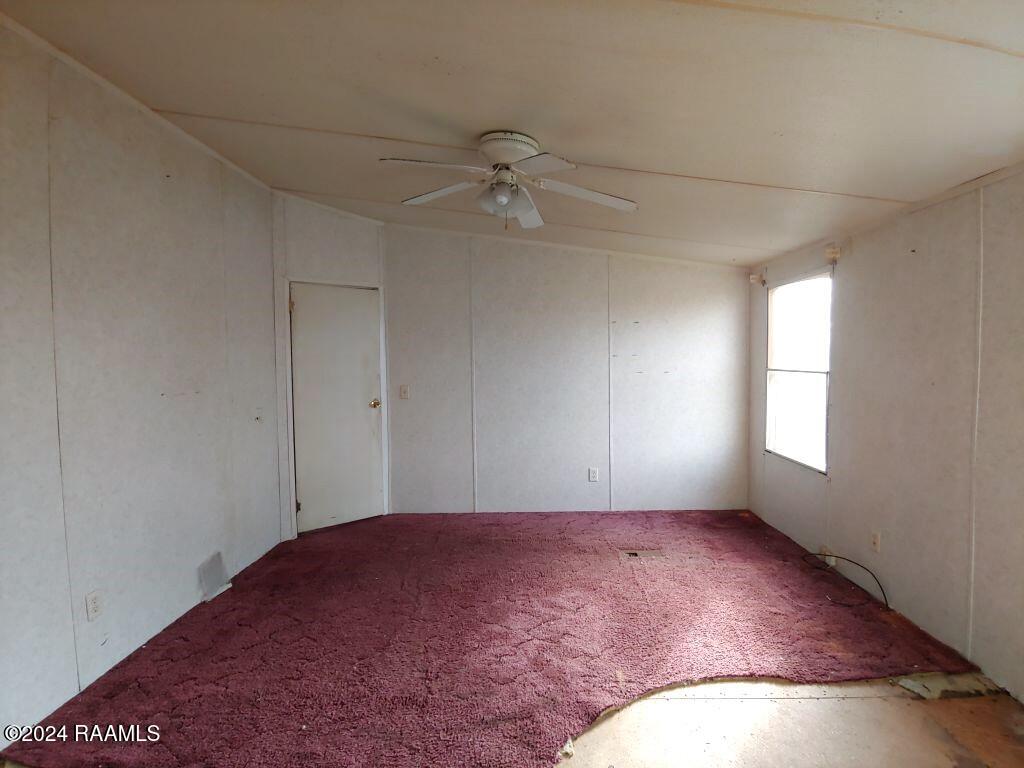 209 Rue Des Etoiles Carencro, LA 70520 - Photo 11 of 25 11 Bedroom 1