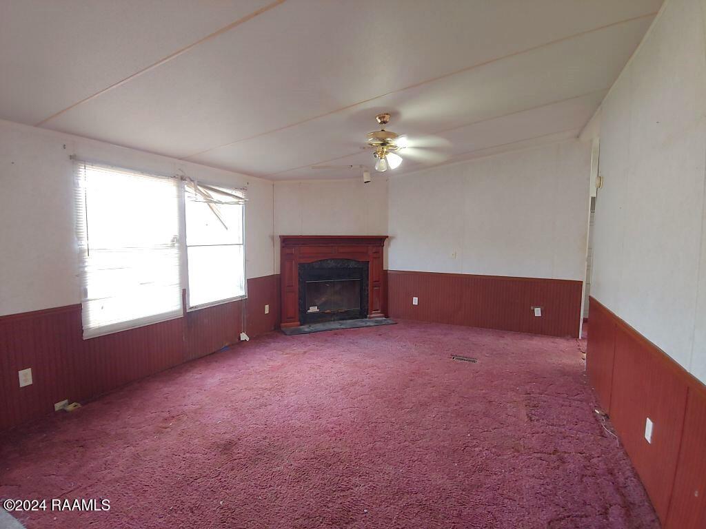 209 Rue Des Etoiles Carencro, LA 70520 - Photo 7 of 25 7 Family Room