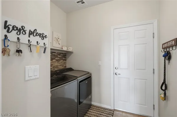 $399,900 | 2081 Hunt Woods Court, Laughlin, NV 89029