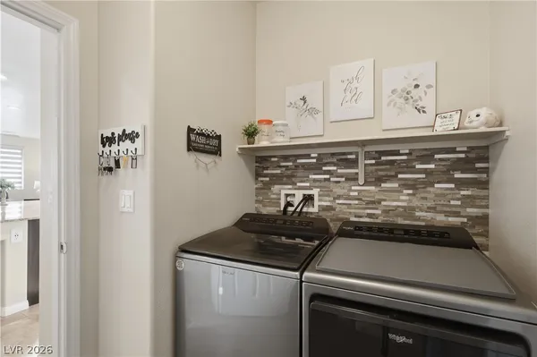 $399,900 | 2081 Hunt Woods Court, Laughlin, NV 89029