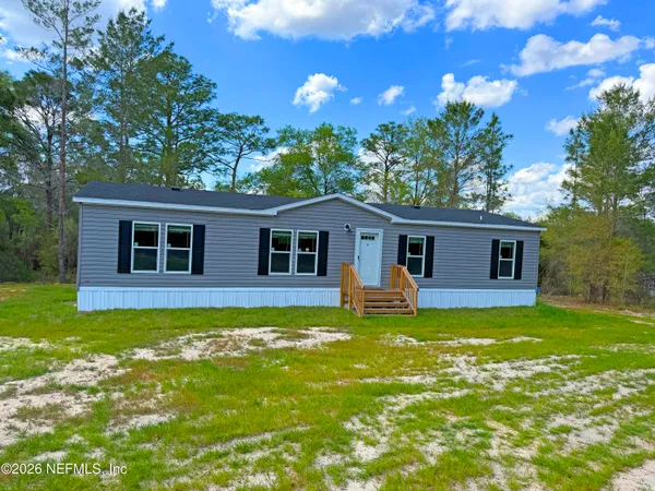 $276,000 | 194 Whirlwind Loop, Hawthorne, FL 32640