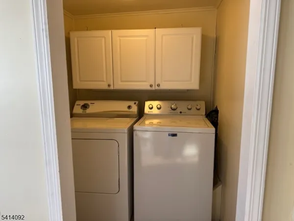 $2,800 | 44 Oak Street, Hamburg, NJ 07419