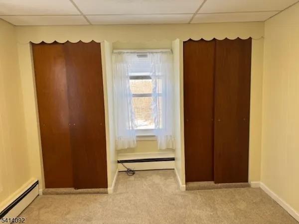 $2,800 | 44 Oak Street, Hamburg, NJ 07419