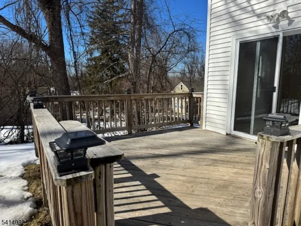 $2,800 | 44 Oak Street, Hamburg, NJ 07419