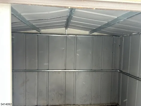 $2,800 | 44 Oak Street, Hamburg, NJ 07419