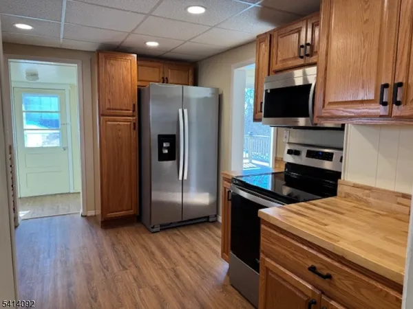 $2,800 | 44 Oak Street, Hamburg, NJ 07419