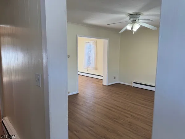 $2,800 | 44 Oak Street, Hamburg, NJ 07419