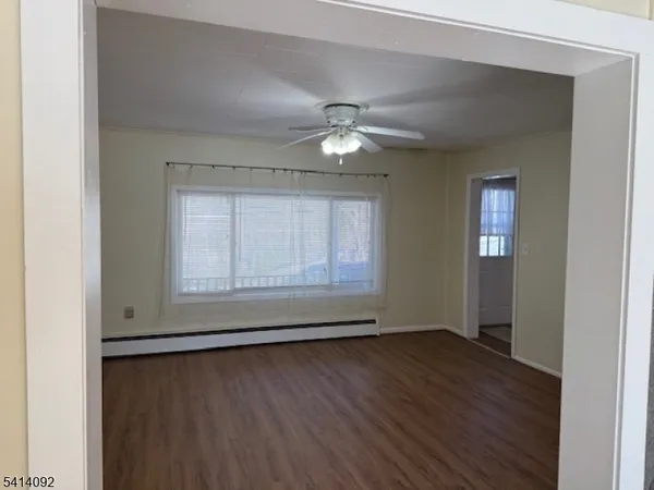 $2,800 | 44 Oak Street, Hamburg, NJ 07419