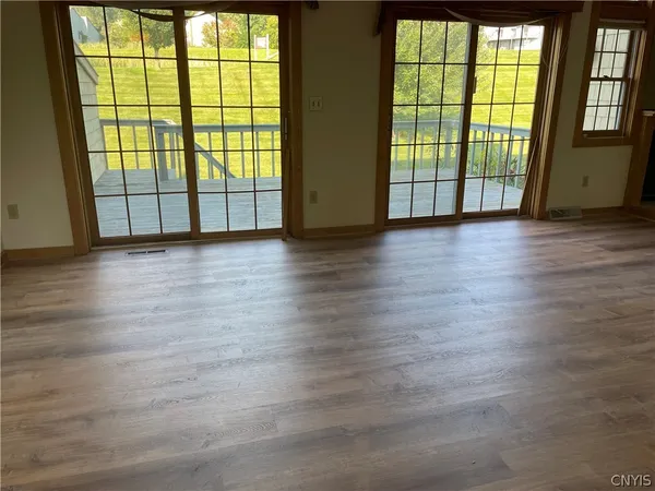 $2,500 | 8319 Decoy Run, Manlius, NY 13104