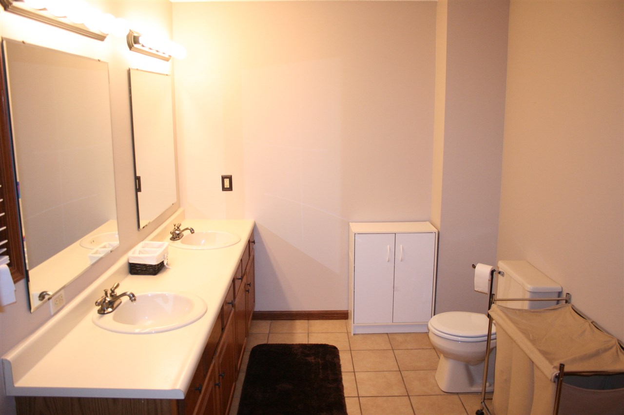 1210 Cross Pointe Decatur, IN 46733 - Photo 14 of 23 Gallery Image 14