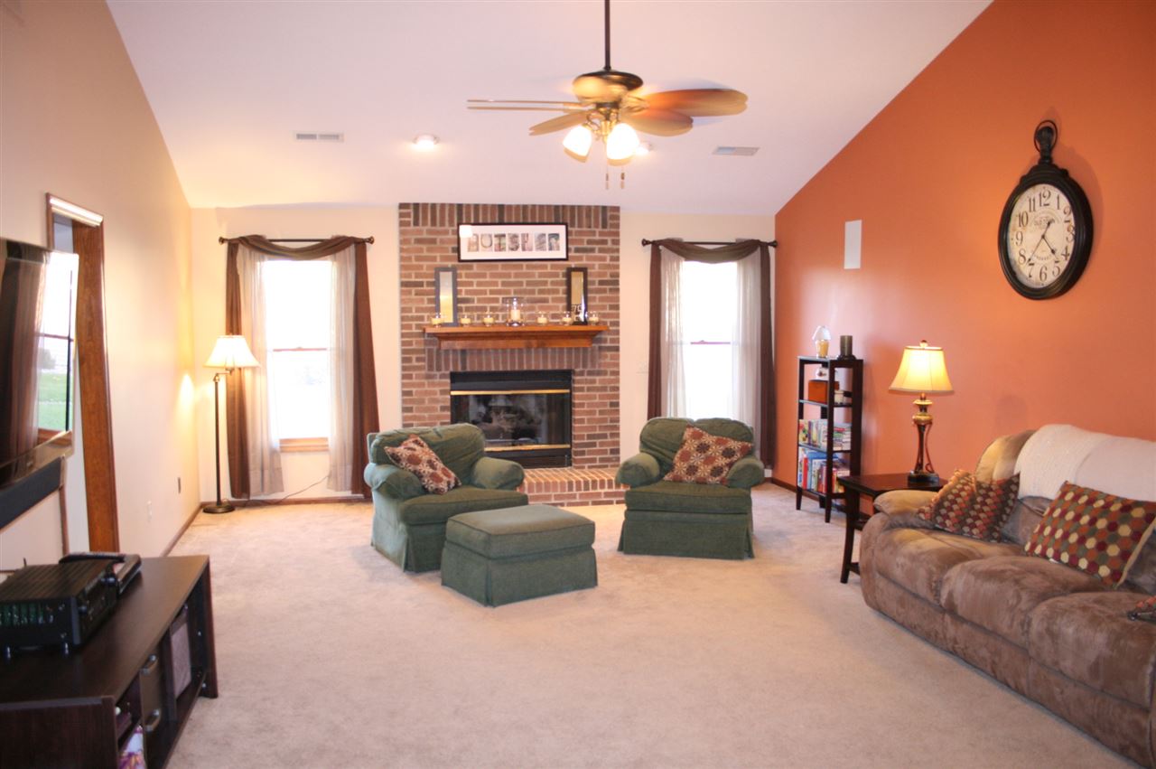 1210 Cross Pointe Decatur, IN 46733 - Photo 3 of 23 Gallery Image 3