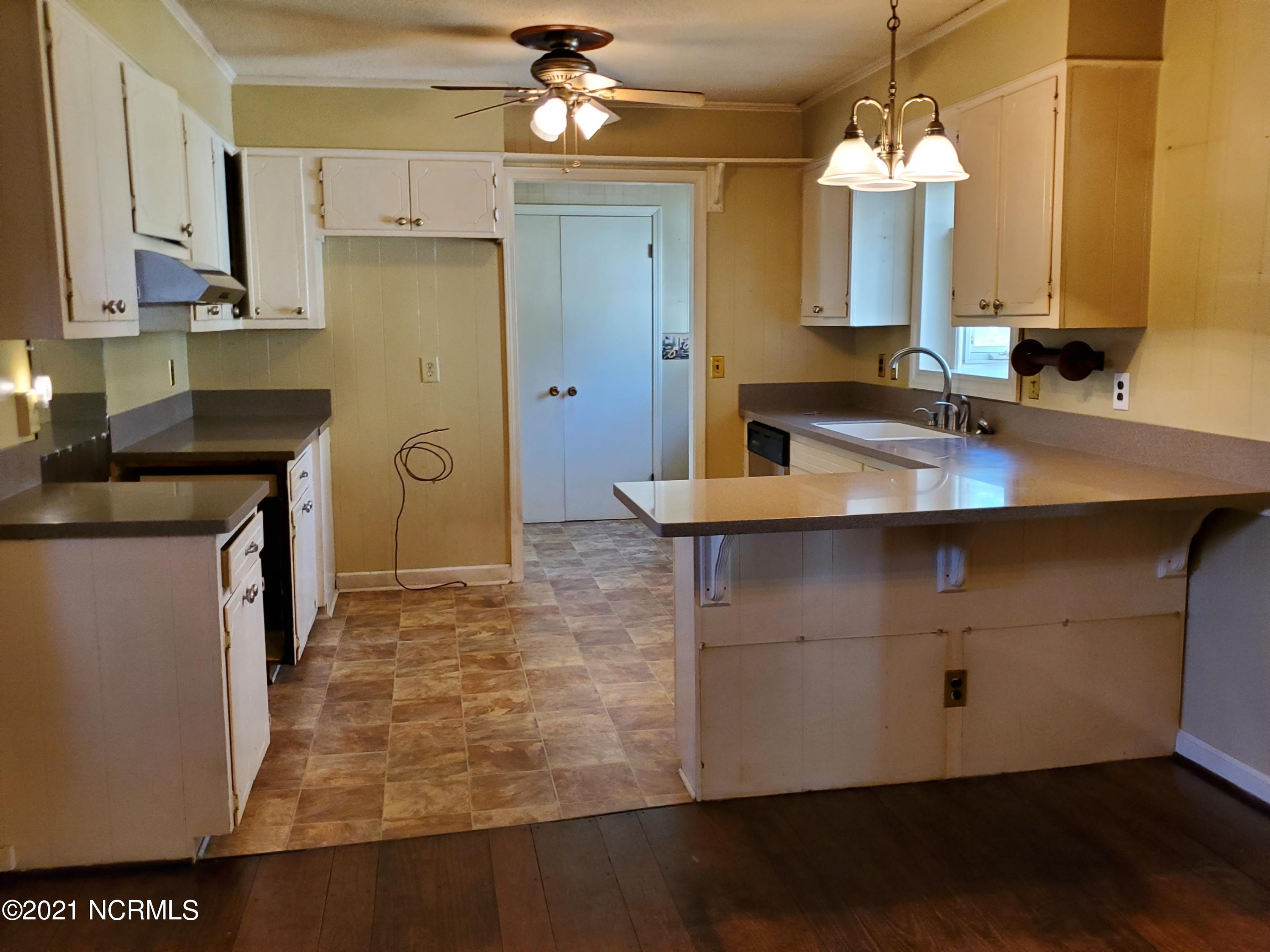 2220 5 Bridge Road Clinton, NC 28328 - Photo 17 of 27 2220 Five Bridge Road 17
