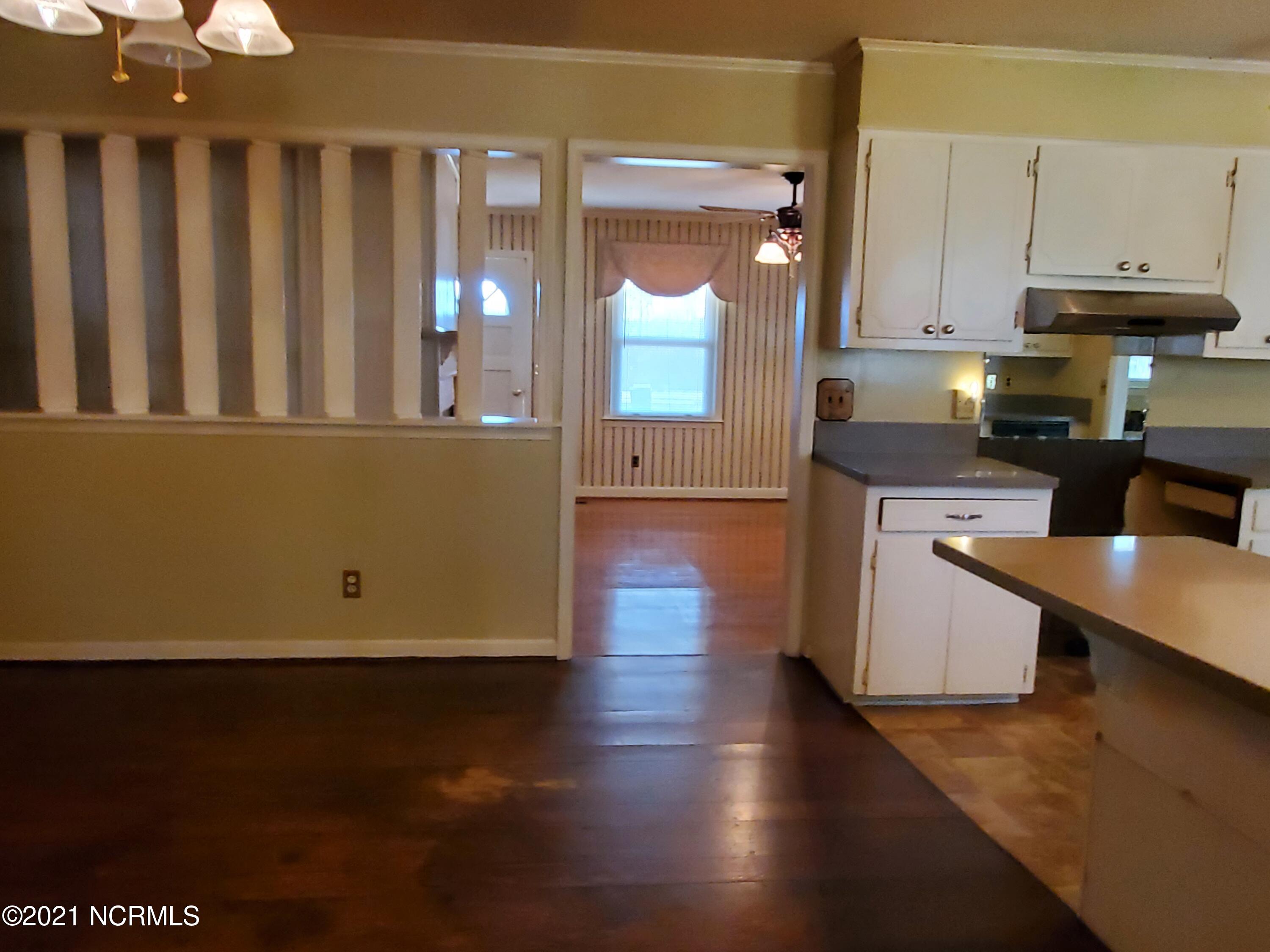 2220 5 Bridge Road Clinton, NC 28328 - Photo 26 of 27 2220 Five Bridge Road 33