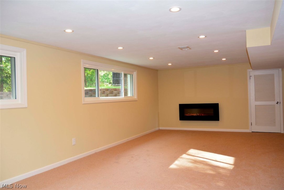 30226 Bolingbrook Road Pepper Pike, OH 44124 - Photo 21 of 25