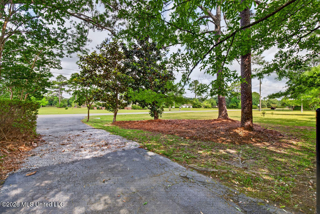 20332 Hayes Road Long Beach, MS 39560 - Photo 60 of 91 48