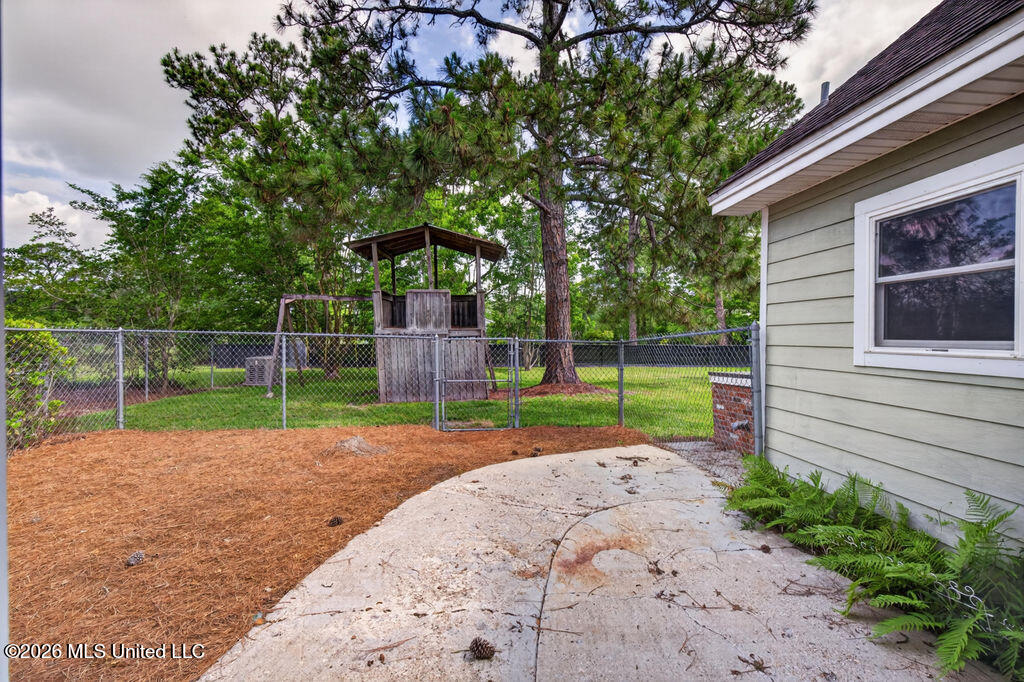 20332 Hayes Road Long Beach, MS 39560 - Photo 74 of 91 60