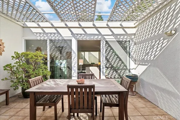 $3,200 | 11 Avenida Castilla, Unit A, Laguna Woods, CA 92637