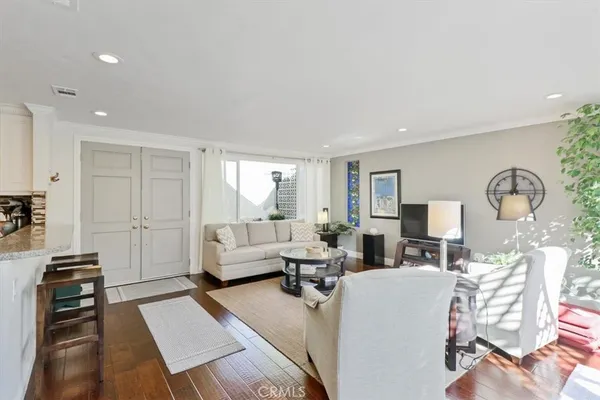 $3,200 | 11 Avenida Castilla, Unit A, Laguna Woods, CA 92637