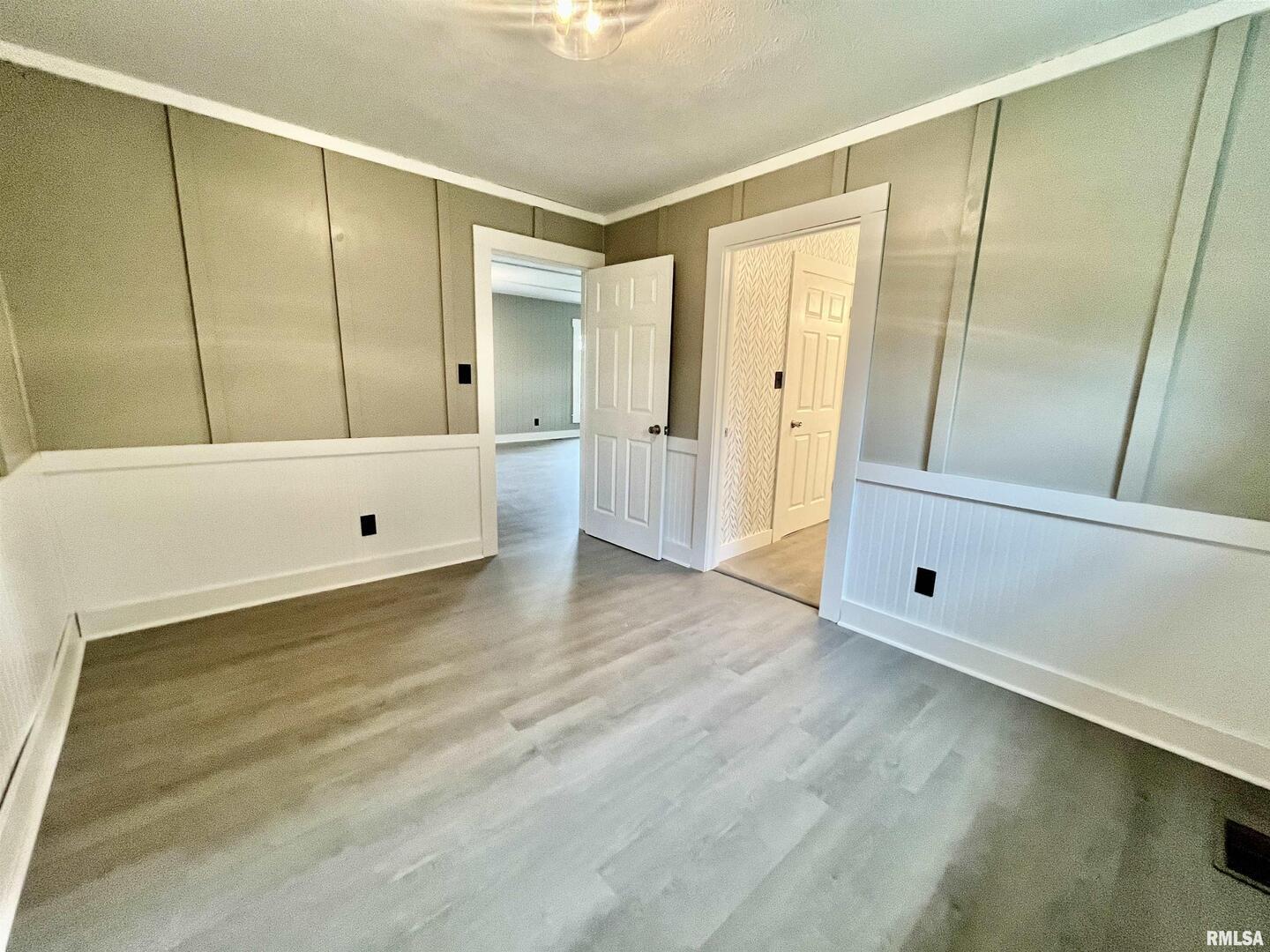 2664 Highway 145 Metropolis, IL 62960 - Photo 19 of 29 a view of an empty room