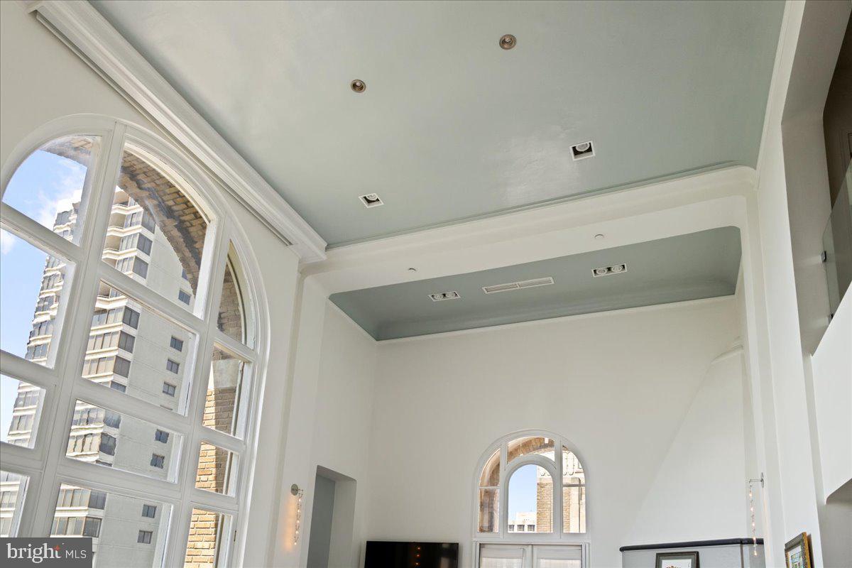 1901 Walnut Street, Unit 19D & 20D Philadelphia, PA 19103 - Photo 6 of 35