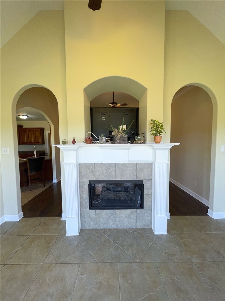2728 Fall Spring Drive Olive Branch, MS 38654 - Photo 9 of 25 Gallery Image 9