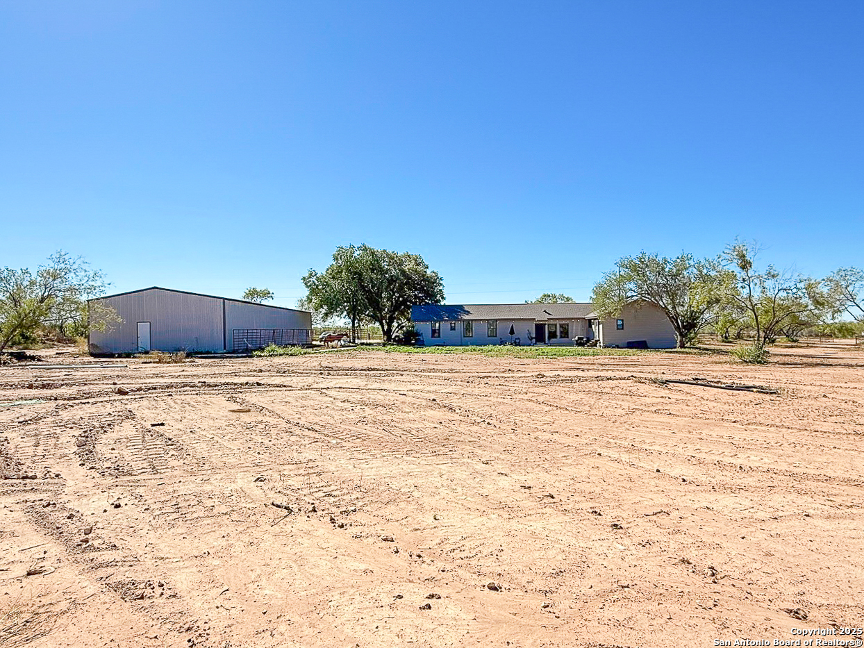 200 Pr 6631 Devine, TX 78016 - Photo 30 of 41 a view of outdoor space and yard