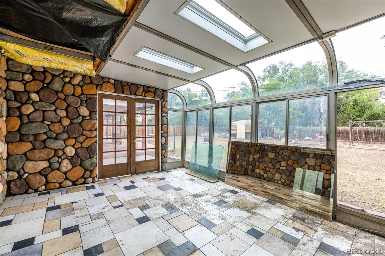 10095 West 41st Avenue Wheat Ridge, CO 80033 - Photo 22 of 37 a view of a porch