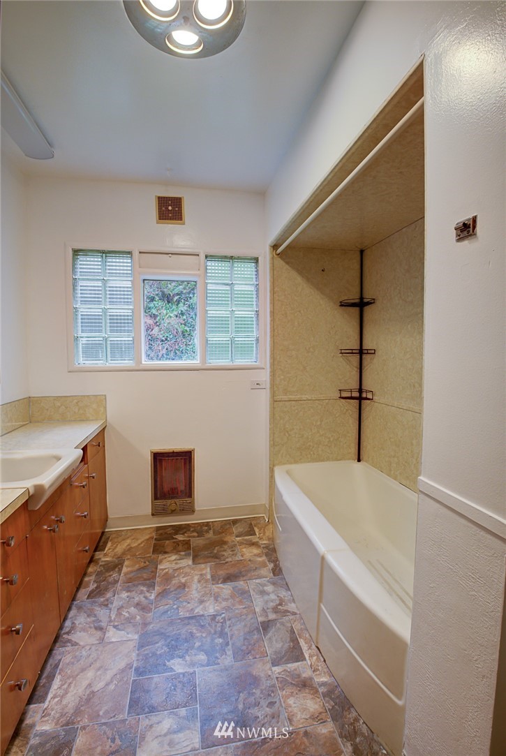 1810 Isabel Way Aberdeen, WA 98520 - Photo 24 of 31 Gallery Image 24